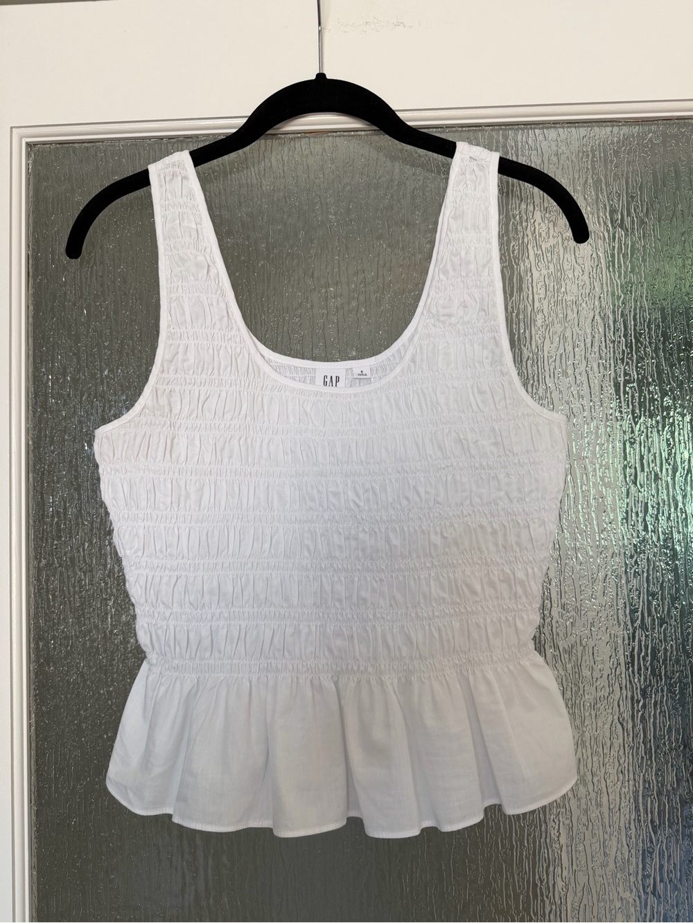 Gap Factory 100% cotton ruched peplum tank
Top. Size small.